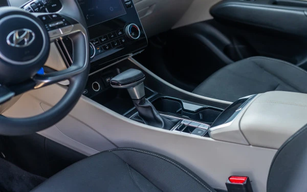  Белый Hyundai Tucson Photo 9