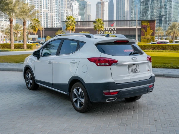  Blanco JAC S3 Photo 12