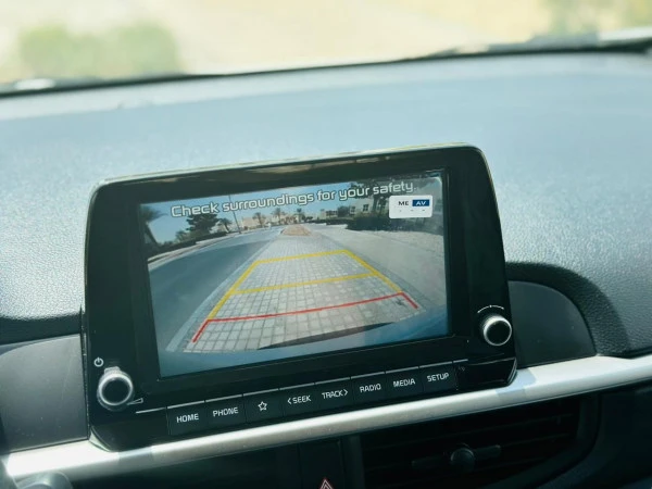  White KIA Picanto 2023 Photo 4