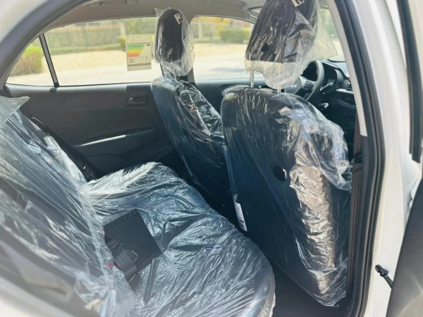  White KIA Picanto 2023 Photo 5