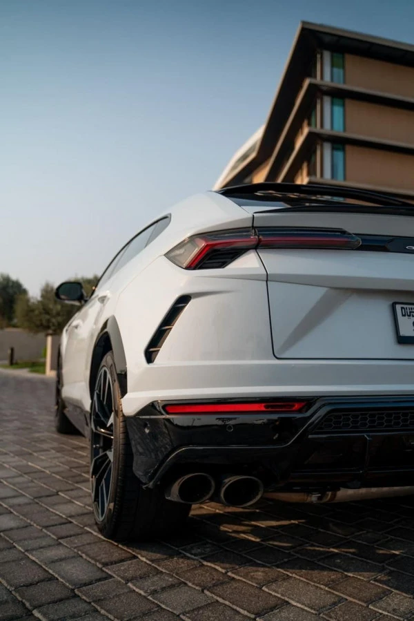  Blanco Lamborghini Urus Photo 2