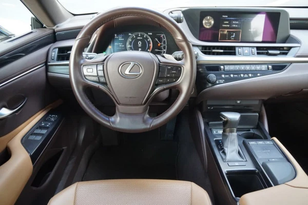  أبيض لكزس ES350 Photo 4