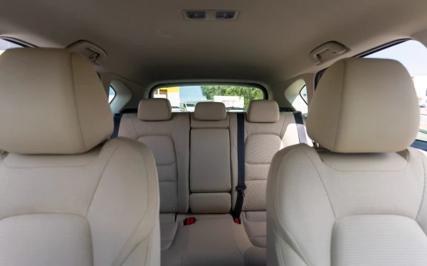  White Mazda CX5 Photo 12