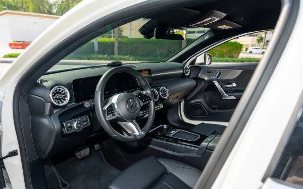  White Mercedes A220 Photo 6