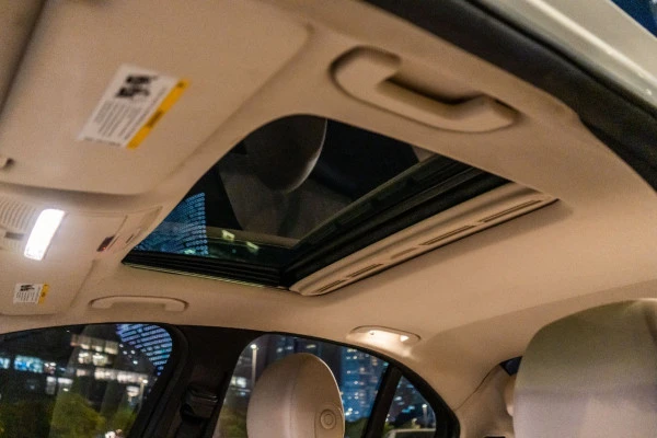  Blanco Mercedes C Class Photo 5