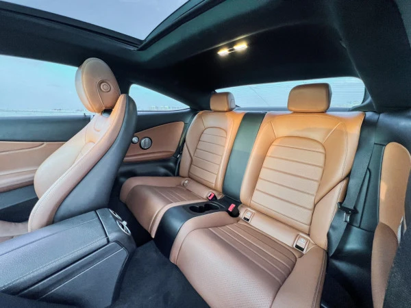  Blanco Mercedes C Class Photo 7