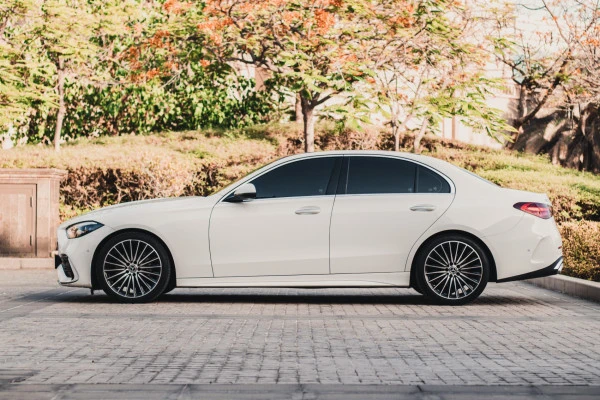  Blanc Mercedes C200 Photo 2