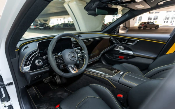  Белый Mercedes E53 AMG Edition 1 Photo 10