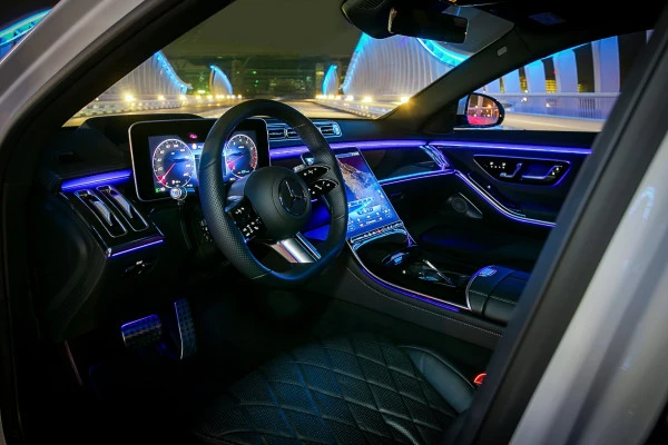  أبيض مرسيدس اس كلاس Photo 3