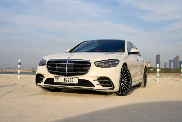  أبيض مرسيدس S580 Photo 2