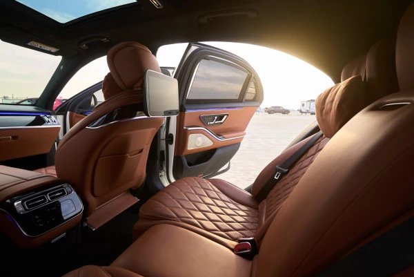  أبيض مرسيدس S580 Photo 8