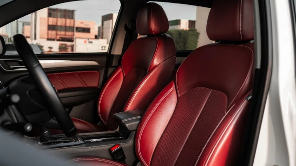  White MG RX5 Photo 4