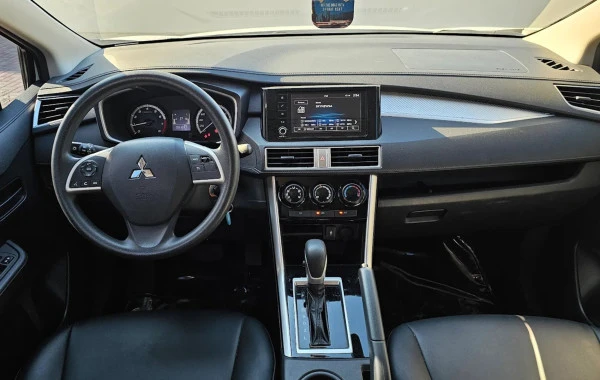  Blanc Mitsubishi Xpander Photo 3