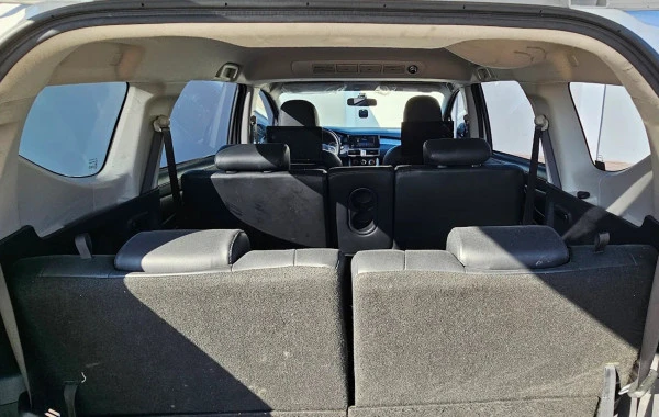  Blanc Mitsubishi Xpander Photo 4
