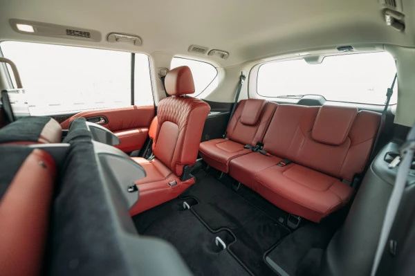  White Nissan Patrol Platinum V6 Photo 5