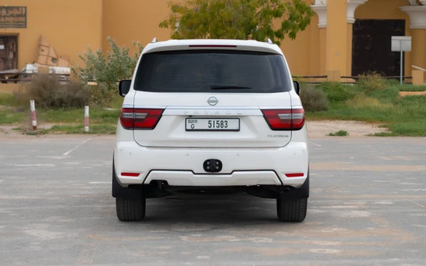  White Nissan Patrol Platinum V6 Photo 3