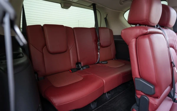  White Nissan Patrol Platinum V6 Photo 8