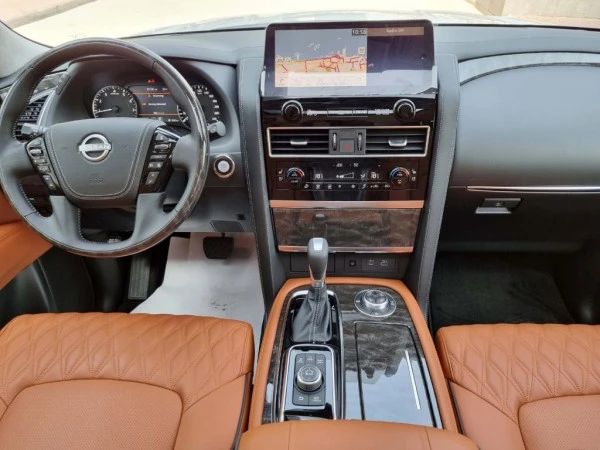  Белый Nissan Patrol V8 Platinum Photo 11