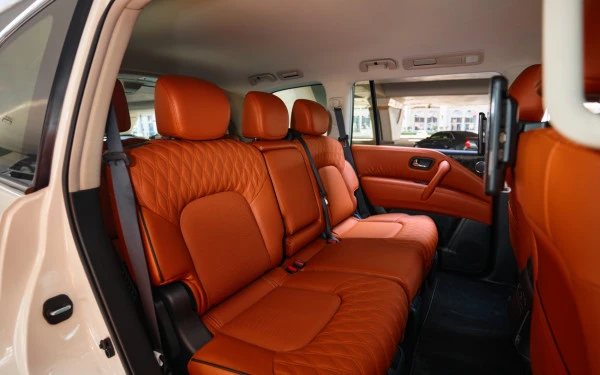  White Nissan Patrol V6 Photo 6