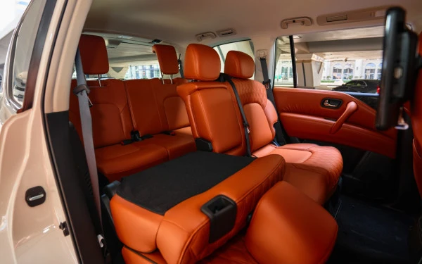  White Nissan Patrol V6 Photo 7