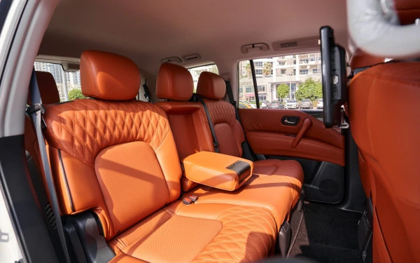  White Nissan Patrol V6 Photo 6