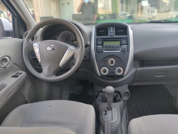  أبيض نيسان صني Photo 4