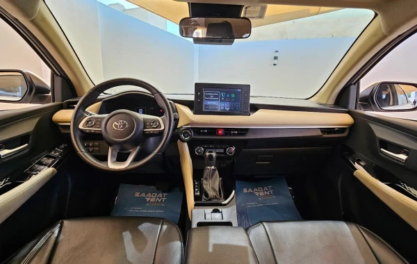  Blanc Toyota Yaris Photo 2