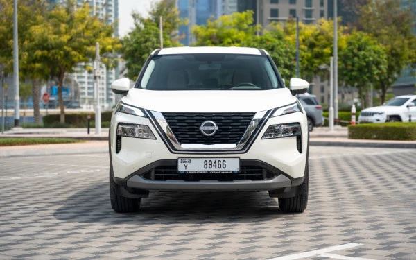  أبيض نيسان إكس-تريل Photo 3