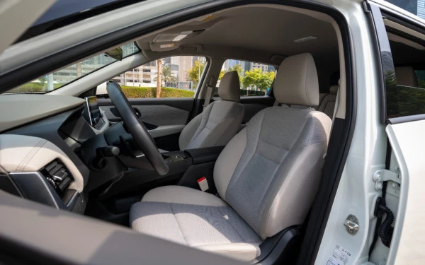  أبيض نيسان إكس-تريل Photo 11