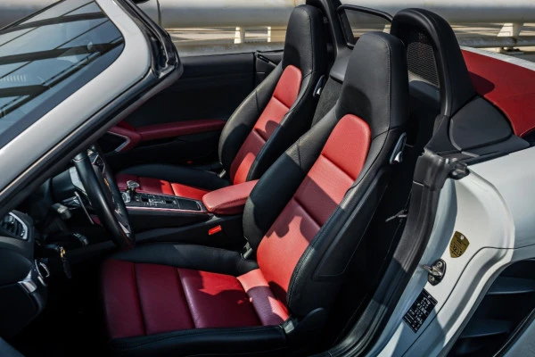  أبيض بورش بوكستر 718 Photo 4