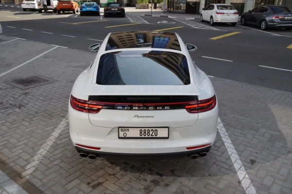  أبيض بورش باناميرا Photo 2