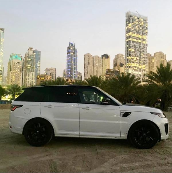  White Range Rover Sport SVR Supercharged Photo 3