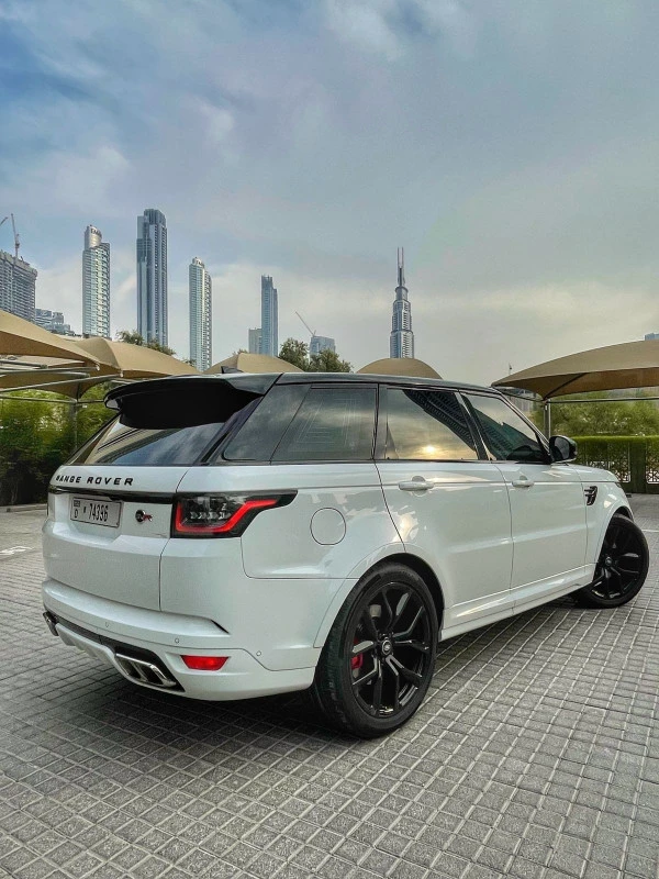  Weiß Range Rover Sport SVR Photo 8
