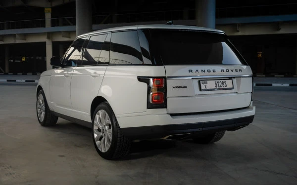  White Range Rover Vogue Photo 3