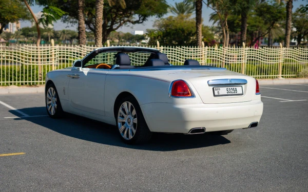  White Rolls Royce Dawn Photo 2