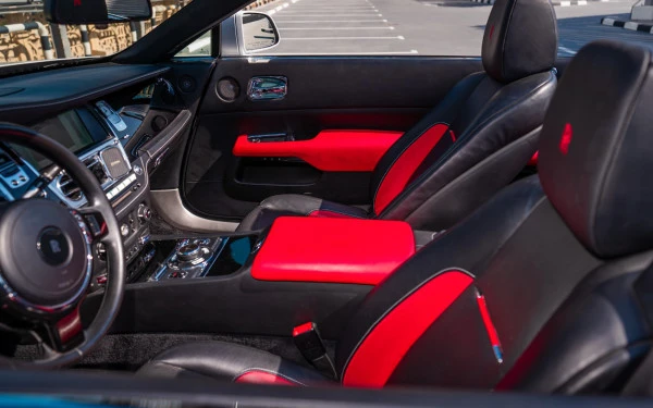  White Rolls Royce Dawn Photo 6