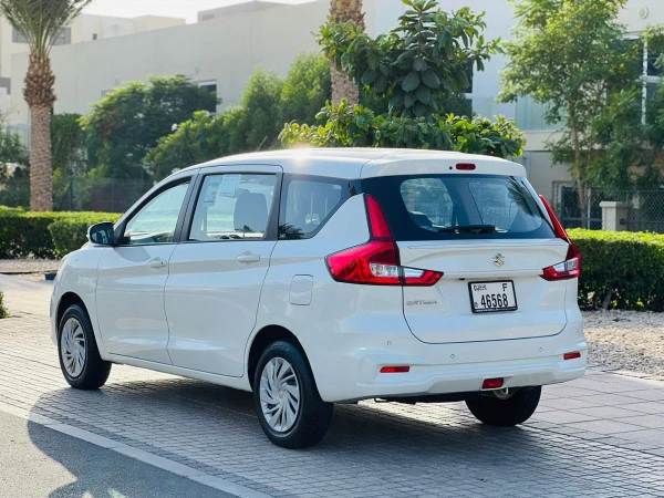  White Suzuki Ertiga 7 seaters 2023 Photo 7