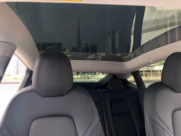  White Tesla Model Y Long Range Photo 6