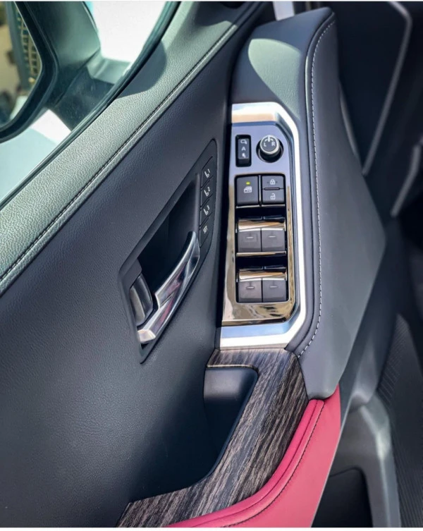  White Toyota Land Cruiser Twin Turbo VXR Photo 5