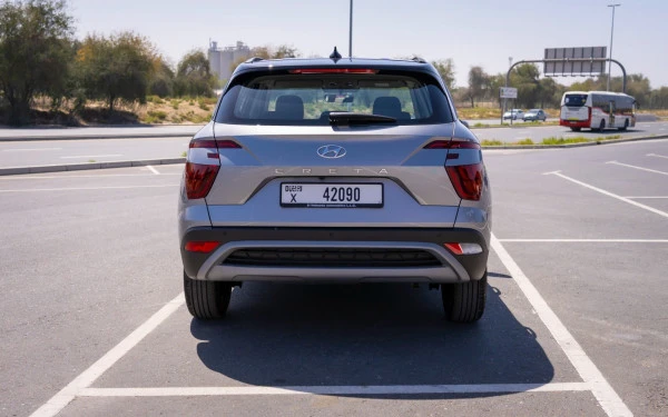  Silver Hyundai Creta Photo 4