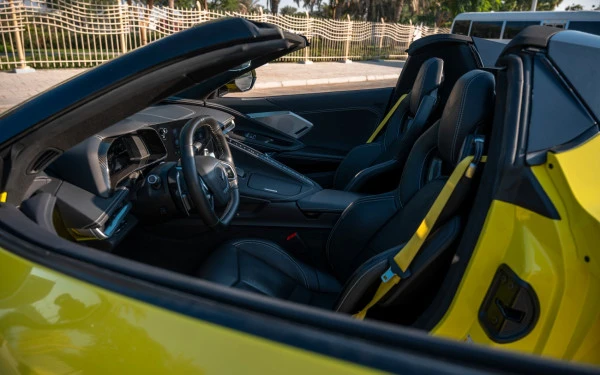  Jaune Chevrolet Corvette C8 Photo 20