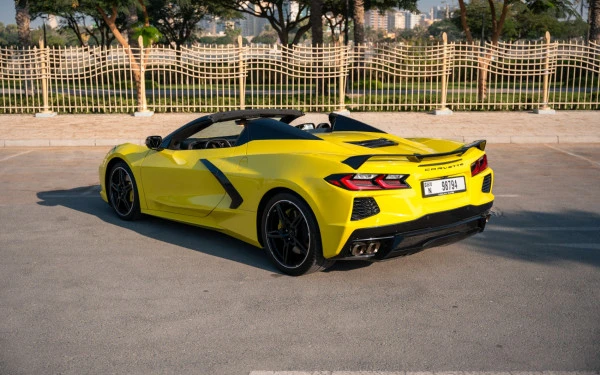  Jaune Chevrolet Corvette C8 Photo 25