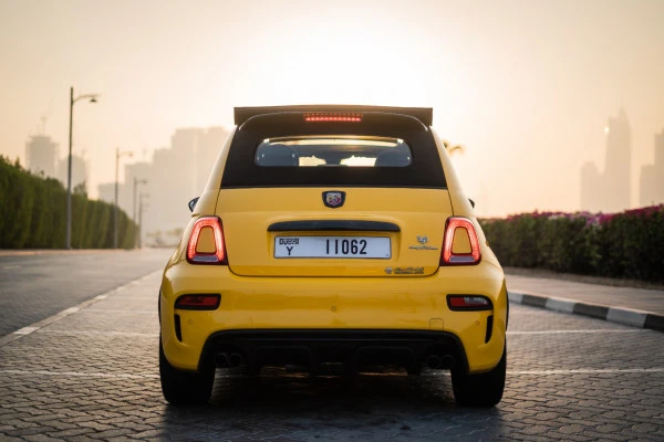  Yellow Fiat Abarth 595 Photo 2