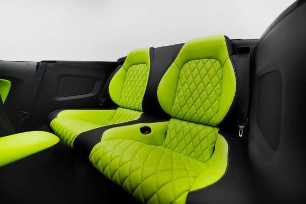  Yellow Ford Mustang Photo 7