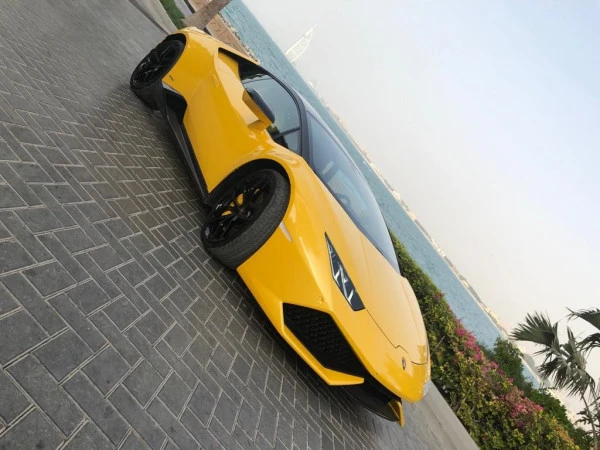  Jaune Lamborghini Huracan Photo 9
