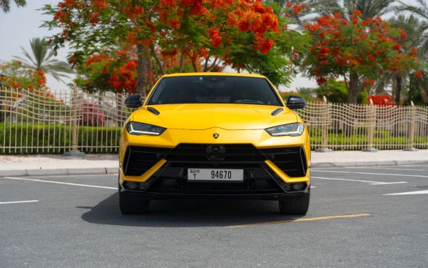  Giallo Lamborghini Urus Photo 4