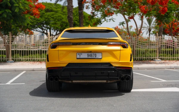  Giallo Lamborghini Urus Photo 10