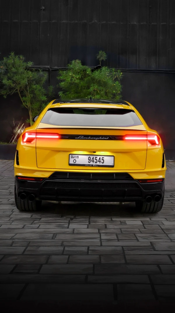  Giallo Lamborghini Urus Photo 4