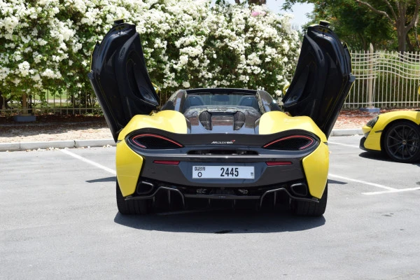  Yellow McLaren 570S Spider Photo 3