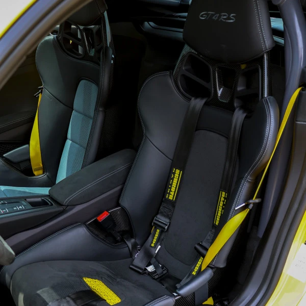  Yellow Porsche GT4 RS Photo 2